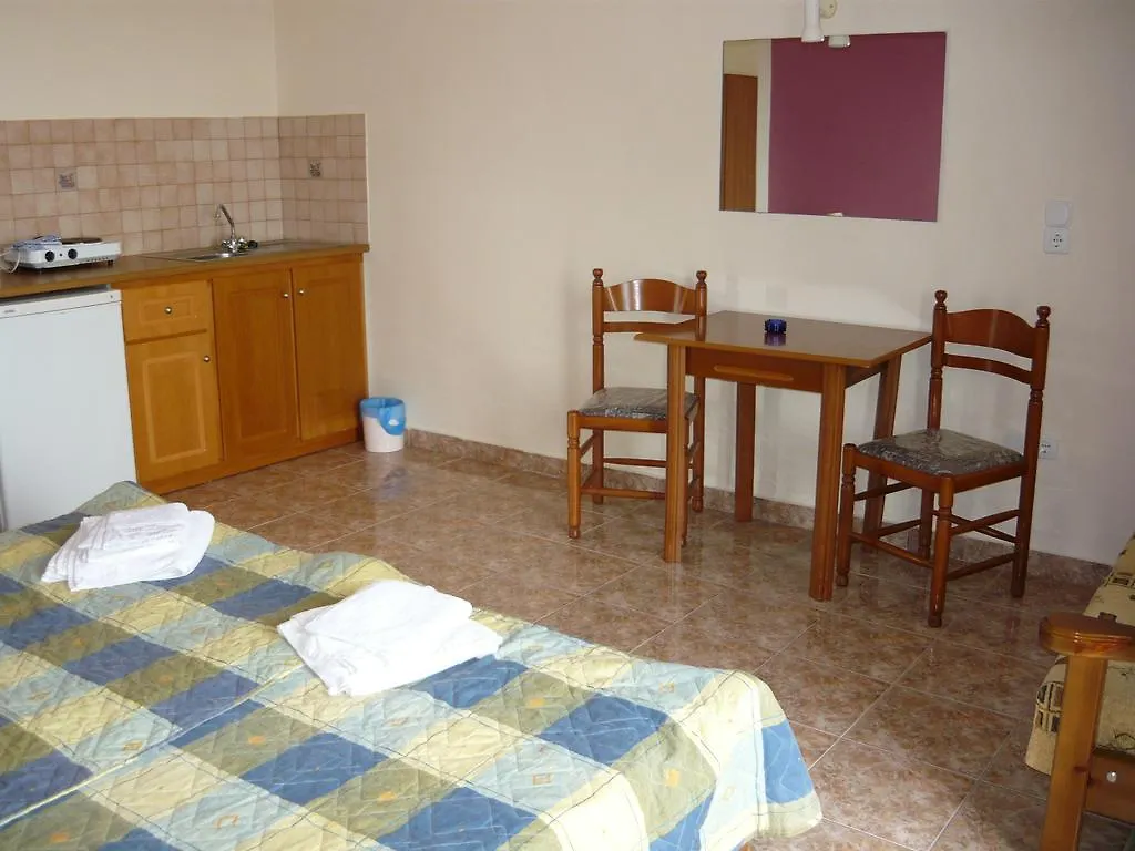 Aparthotel Marina-Anna Studios Afrato